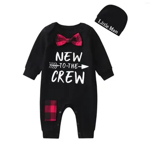 Kledingsets Trend geboren baby Baby Boy 2pcs kleding katoenen letters bedrukt Romper jumpsuit met lange mouwen met hoed outfits