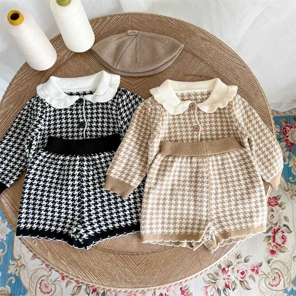 Conjuntos de ropa Vintage Baby Houndstooth Patrón de punto Cardigan de punto + pantalones cortos Spring Autumn Soft Softler Kiddler Kids Sweater Infante 2 PCS Ropa H240425