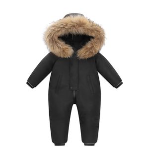 Kledingsets Winter Warm Snowsuit Boy 90% Duck Down Jacket Infant Overjas Toddler Girl Dessen Kid Jumpsuit 2 6y Parka Real Fur Clothing 221102