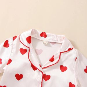 Kledingsets ZJLJAYCHOU Peuterbaby Meisje Valentijnsdag Pyjama Set Hartprint Zijde Satijn Pjs Revers Button-Down Broek Nachtkleding