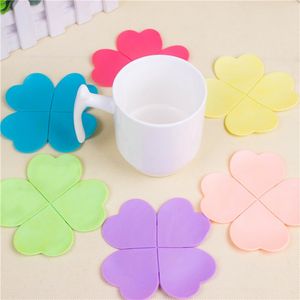 Posavasos de trébol de cuatro hojas para taza, posavasos de silicona con aislamiento térmico, Color caramelo, forma de flor, mesa de té y café, decoración duradera