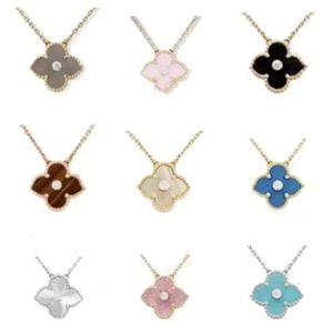 Clover Hoge versie Four Leaf Grass Diamond Necklace voor dames 18k Rose Gold White Fritillaria Agate Hoogwaardige Sense Collar Chain van