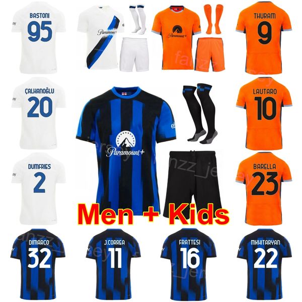 Club 23-24 Football Inter 2 DUMFRIES Maillot de football Milan Set 32 DIMARCO 16 FRATTESI 23 BARELLA 30 AUGUSTO 95 BASTONI DARMIAN MARTINEZ CALHANOGLU THURAM Kits de football