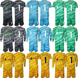 Équipe du club 23 24 Gardien de but Soccer 1 Alisson Becker Jerseys Set Homme Enfants Manches longues GK 13 Adrian 25 Pepe Reina 22 Simon Mignolet Maillot de football de gardien de but Kits LiWuPu