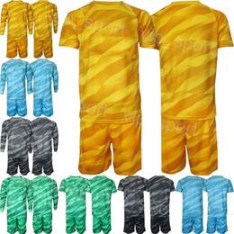 Gardien de but à manches longues de l'équipe du club Soccer 1 Raul Fernandez Jersey Granada Set 2023-24 Gardien de but GK 31 Adrian Lopez 13 Andre Ferreira Kits de chemise de football pour hommes jeunes