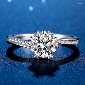 Cluster ringen 0,5-2 Sterling Silver Snowflake Twist Arm High Imitatie Diamantring Girl Moissanite Girlfriend Cadeau voor vrouwen