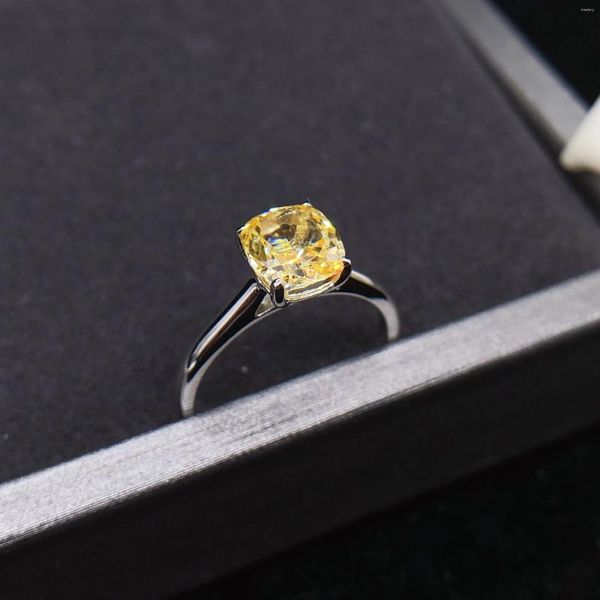Bagues de cluster 1.5ct jaune diamant bague de fiançailles pour femmes bijoux de mariage solide platine 950 R158