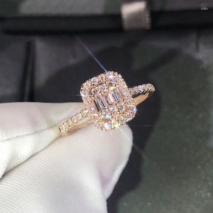 Bagues de cluster 10K Au417 Rose Gold Femmes Bague Moissanite Diamants Rectangle Rond Emeraude Élégant Parti Fiançailles Anniversaire Tendance