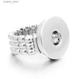Anillos de racimo 10 unids al por mayor anillo elástico joyería DIY 18 mm metal broches botón anillo para mujer joyería de moda L240315