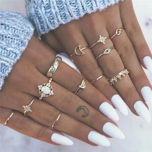 Cluster Ringen 13 stks/set Damesmode Harten Fatima Handen Maagd Maria Cross Leaf Hollow Geometrische Kristallen Ring Set Bruiloft Sieraden