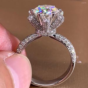 Cluster Ringen 18K Au750 Wit Goud Vrouwen Bruiloft Verlovingsring 1 2 3 4 5 Ronde Moissanite Diamond bloem Trendy Elegante