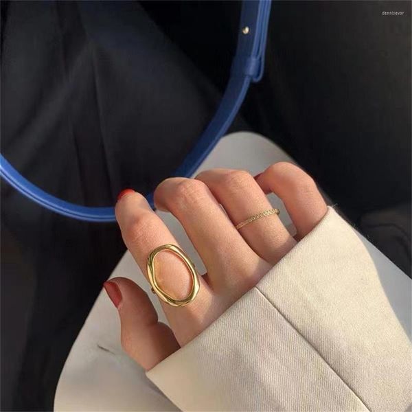 Anillos de racimo 18K Importación de joyería de oro amarillo sólido (AU750) Mujeres Diseño hueco Anillo de círculo simple y versátil Dedos delgados Moda Dama