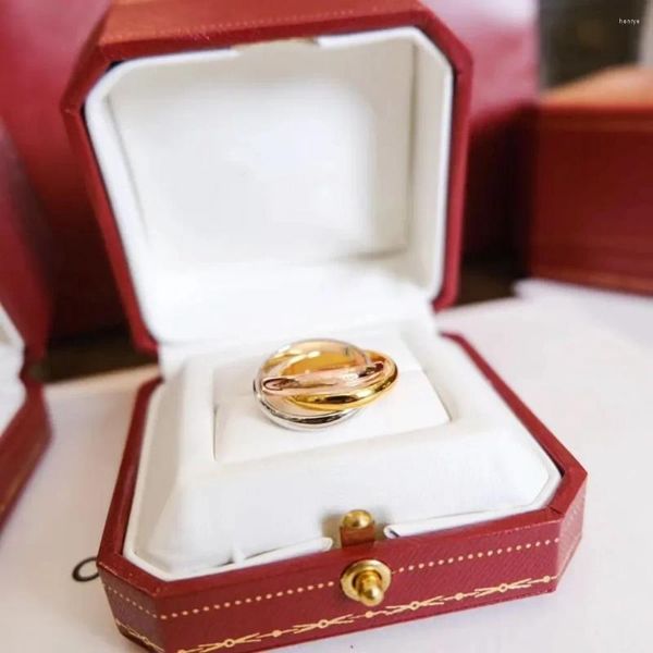 Anillos de racimo 18k Oro rosa Tres colores para mujeres Hombres Marcas Pareja Compromiso emparejado Regalo de Navidad Accesorios de joyería de lujo