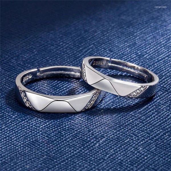 Anillos de racimo 2 PCS / Set Geométrico Rombo Superficie Incrustado Zircon Estilo abierto Pareja Ajustable Moda Joyería Amante Regalos R0930