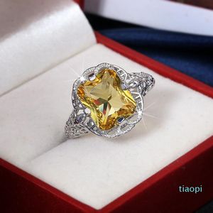 Bagues de cluster 2021 S925 Bague de fiançailles carrée Big Zircon Jwelry pour femmes Vintage GoldYellow Femelle Cadeaux Drop