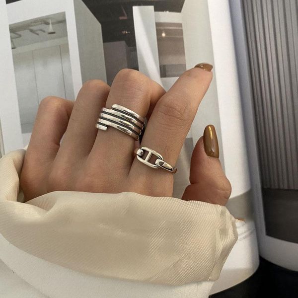 Anneaux de cluster 2022 Vintage Silver Couleur Spirale pour femmes Fashion Boutique Metal Designer Bijoux Valentines Cadeau en gros