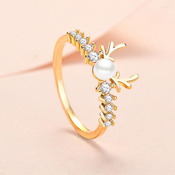 Anillos de racimo 2023 Anillo de asta Femenino Creativo Color chapado en oro con incrustaciones de circón Perla para mujeres Compromiso Joyería de boda Regalo de Navidad