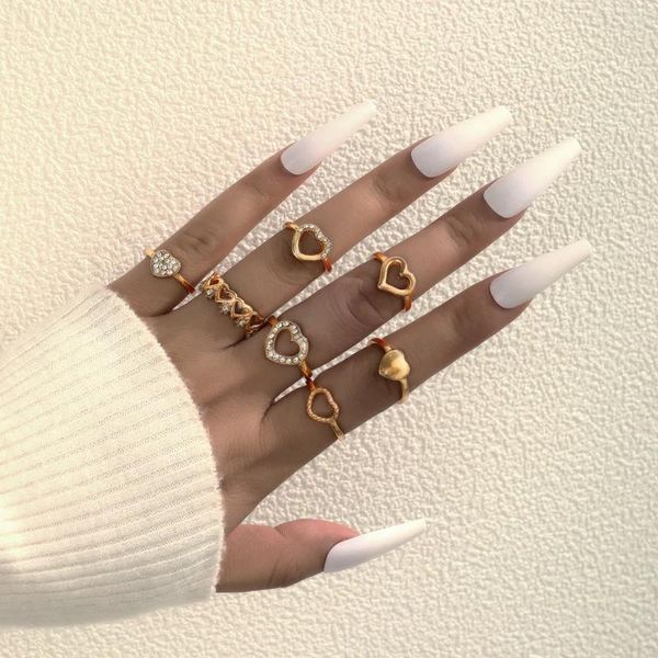 Bagues de cluster 2023 -Vente Mode Gold Couleur Coeur Forme Simple Modèle Knuckle Ring 7 pièces/ensemble de dames doigt