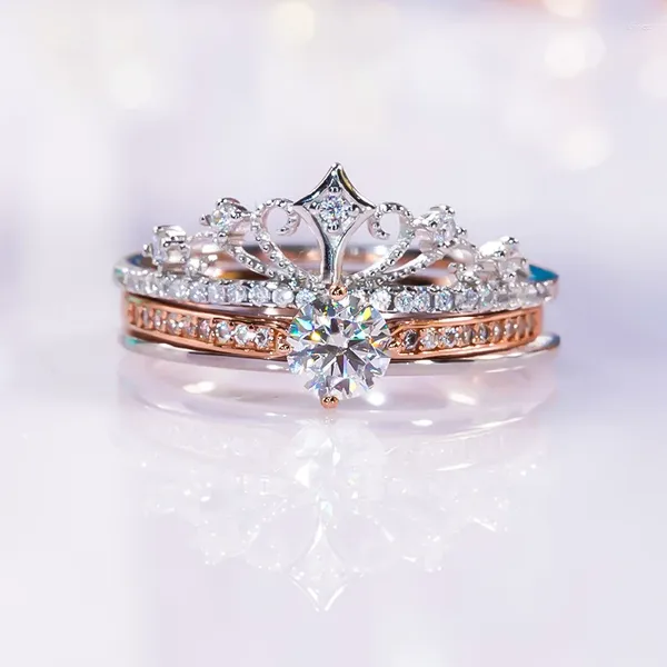 Cluster Anneaux 2024 Crown Moissanite Set Ring S925 STERLING Silver Rose Gold plaqué pour les femmes Fine bijoux Engagement Gift de mariage