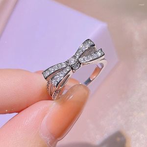 Cluster ringen 2024 Fashion Butterfly Ring for Women Bow Tie Zirkon Crystal Engagement Christmas Gift Sieraden Accessoires