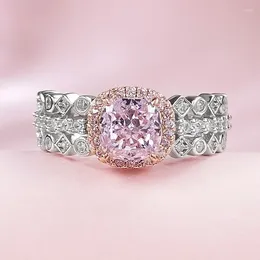 Bagues de cluster 2024 Importé Diamant à haute teneur en carbone 6 Radian Bague rose Mode féminine Polyvalent Style quotidien