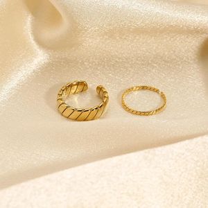 Cluster anneaux 2024 Minimaliste en acier inoxydable Gold plaqué ouverte torsadé pour les femmes Girls imperméables Fashion Jewerly Gift Wholesale