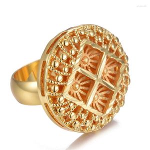 Anillos de racimo 24k Dubai Árabe Antiguo Anillo de color dorado para mujeres Chica Joyería de Medio Oriente Dinero Musulmán Islam Venta al por mayor África