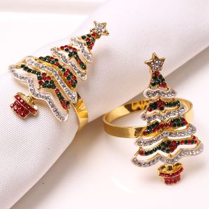 Anillos de racimo 4 unids árbol de navidad anillo de servilleta festiva mesa hebilla diamante ciervos artesanías titular hecho a mano fiesta cena suministros decorativos 221125