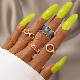 Anillos de clúster 4pcs/conjuntos goteo de aceite geométrico juegos de anillos de articulación para mujeres joyas de metal de aleación de color de oro hueco 17720