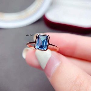 Bagues de grappe 5 7mm Naturel London Blue Topaz Gemstone Bague à la mode pour les femmes Real 925 Sterling Silver Fine Jewelry Birthstone Gift