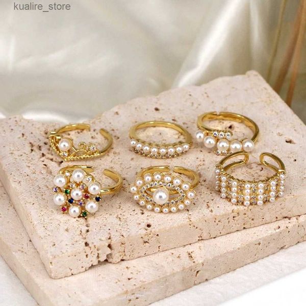 Anneaux de cluster 5 pièces 2023 nouveaux anneaux ronds de coquille de perle élégante pour dames de mode cuivre 18K plaqué or Zircon anneau bijoux de mariage L240315