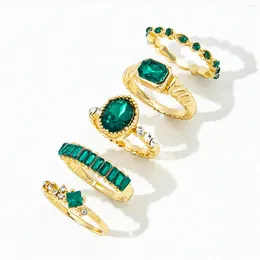 Bagues de cluster 5pcs Ensemble de cristal vert pour femmes Couleur d'or Vintage Esthétique Géométrique Bague de luxe Lady Bijoux Cadeaux