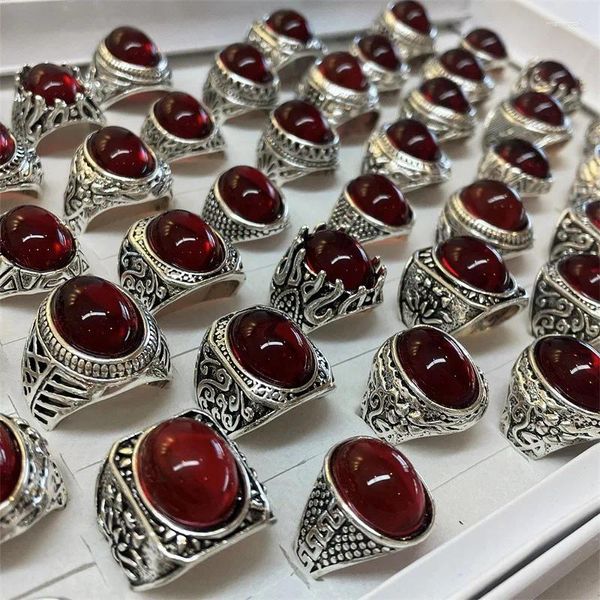 Bagues de cluster 5pcs / set de haute qualité vintage ovale rouge grenat pierre thaïlandais argent dames bijoux en gros pour femmes accessoires pour hommes