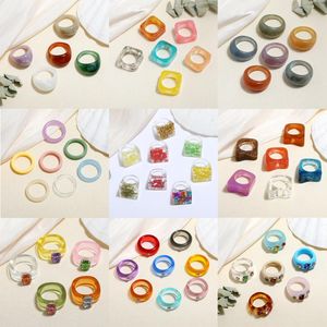 Clusterringen 8 stks/set transparante hars acryl -strass kleurrijke geometrische vierkante ronde set voor vrouwen 2023 sieraden cadeauscluster