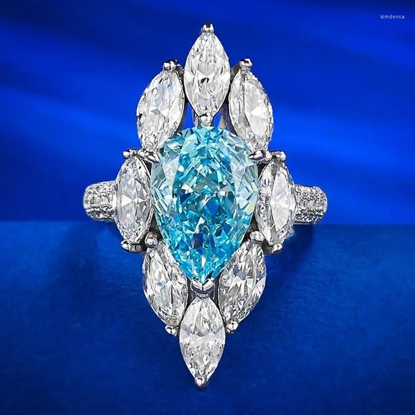 Bagues de cluster 925 Argent 4 Gouttelette en forme de poire 8 12 Sea Blue Treasure Bague en diamant à haute teneur en carbone en gros européenne et américaine