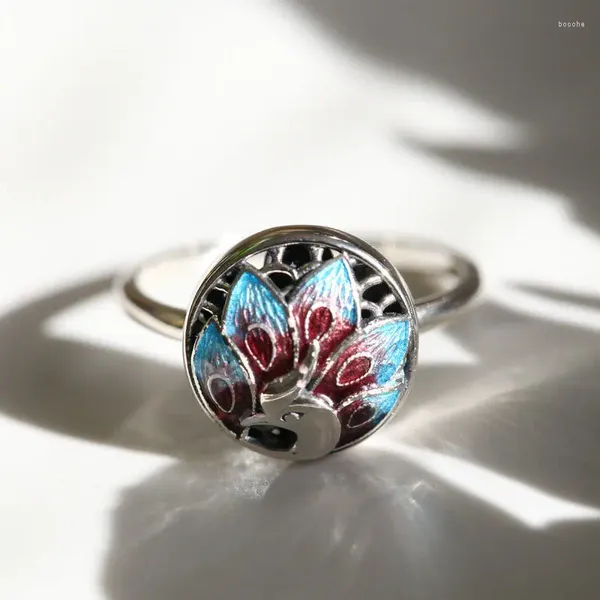 Bagues de cluster 925 Silver Light Luxe Classique Cloisonné Rond Pour Femmes National Style Rétro Émail Brillant Bleu Paon Bague Bijoux