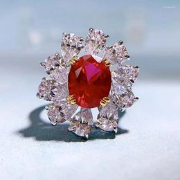 Anillos de clúster 925 Silver Red Treasure 8 10 Denier Ring Women's Luxury Surround Set Vintage al por mayor