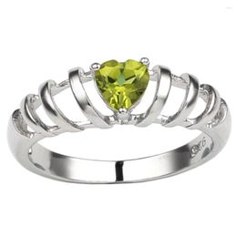 Clusterringen 925 zilveren vrouwen ring 5x5 mm hartvorm natuurgroene peridot edelsteen sieraden augustus geboortestone solitaire band r663gpn