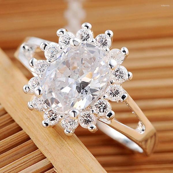 Anneaux de cluster 925 Sterling Silver Crystal Zircon Sun Ring Taille 7 8 pour les femmes Mode Mariage Engagement Party Cadeau Charm Bijoux