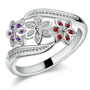 Clusterringen 925 Sterling zilveren hoge kwaliteit voor vrouwen dame bruiloft ingelegde stenen kristallen bloemenring mode sieraden H240504