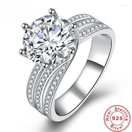 Anéis de cluster 925 Sterling Silver Ring Cubic Zirconia Crystal para uma mulher noivado festa jóias presente