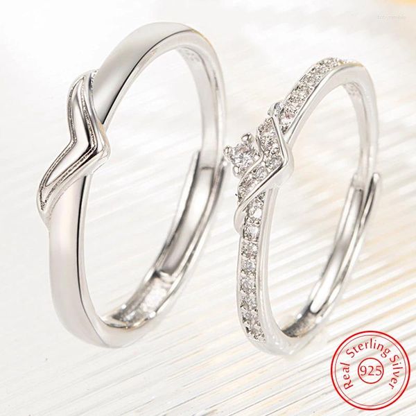 Anillos de racimo 925 plata esterlina mujer joyería de moda de alta calidad en forma de V anillo de pareja de circón de cristal para hombre XY0337