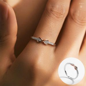 Cluster Ringen 925 Sterling Zilver Zirkoon Geometrische Ring Voor Vrouw Meisje Mode Eenvoudige Mobius Strip Ontwerp Sieraden Party Gift Drop