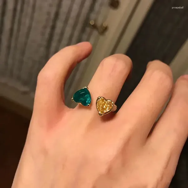 Anillos de racimo ajustable 2023 amarillo verde en forma de corazón mujeres anillo de corazón sobrenatural accesorios de playa decoraciones niñas regalo para novia