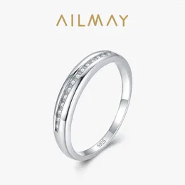 Cluster Anneaux Ailmay Real 925 Siltling Silver Exquis Charme Clear Zircon Ring pour les femmes Bijoux de fiançailles de mariage