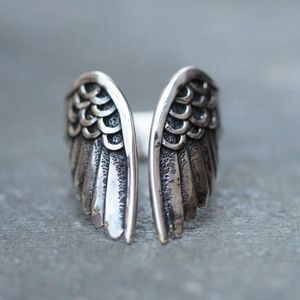 Cluster Rings Angel Wing Ring European en American Retro Thai Silver geverfd zwart openingsmeisje