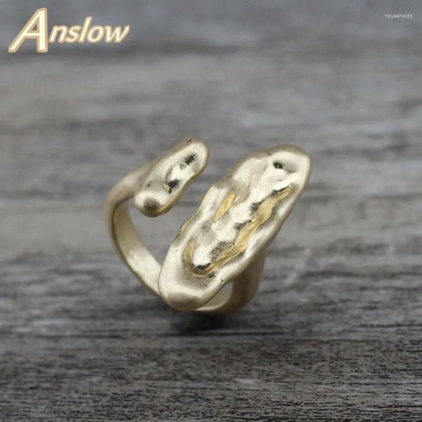 Anillos de racimo Anslow 2024 Joyería de moda Vintage de alta calidad Anillo mental para hombres para hombres Único plateado grande LOW0021AR