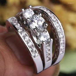 Cluster Ringen Anti Allergie 3 Rondes Princess Cut Zilver Kleur Sieraden Wit Helder 5A CZ Stenen Bruiloft Bruids Vrouwen Plata Set Cadeau