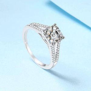 Bagues en grappe Asscher Cut 2 Moissanite Ring 925 Sterling Silver Galvanoplastie Pt950 Platinum Wedding For Women