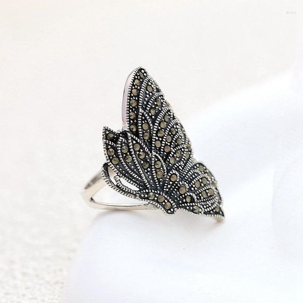 Anillos de racimo Auténtico 925 Sterling Silver Butterfly Ring Lady Retro Style Thai Incrustado Marcasite Conciso Joyería de moda Regalo